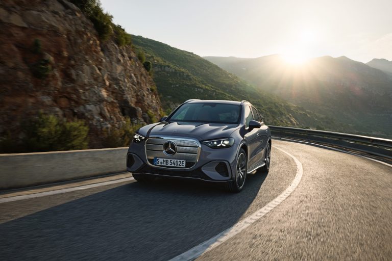 Mercedes-Benz Q3 sales decline 12% as China weakness weighs on performance